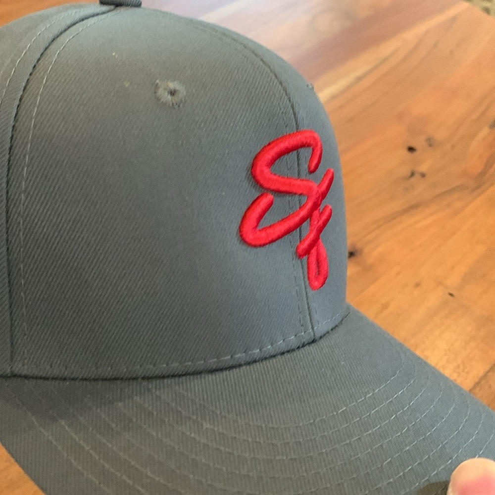 🏈 Used 49ers snap back Velcro from Residency - Picture 10 of 11
